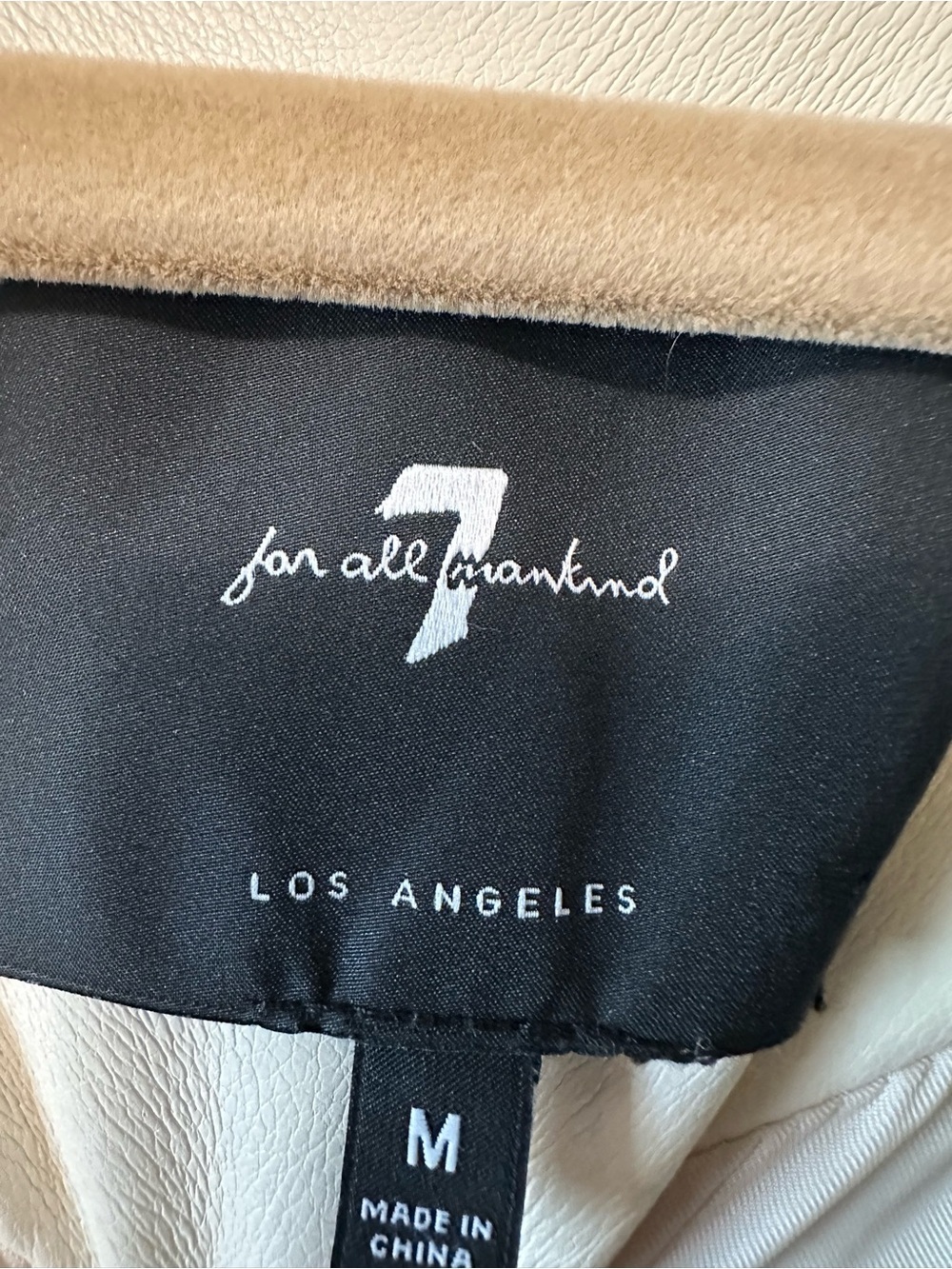 7 For All Mankind - Picture 4 of 8